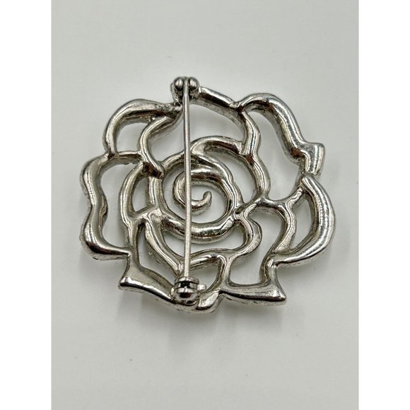 Vintage Rhinestone Pave Rose Flower Pin Brooch Silver Tone Metal Openwork Design - Picture 5 of 7